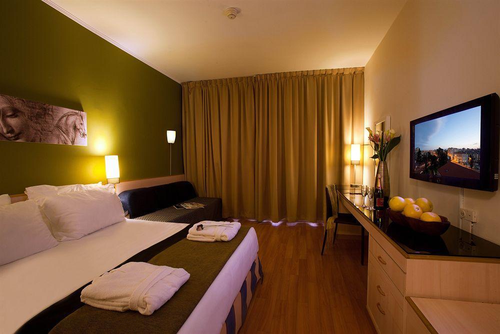 Leonardo Hotel Jerusalem Exterior photo